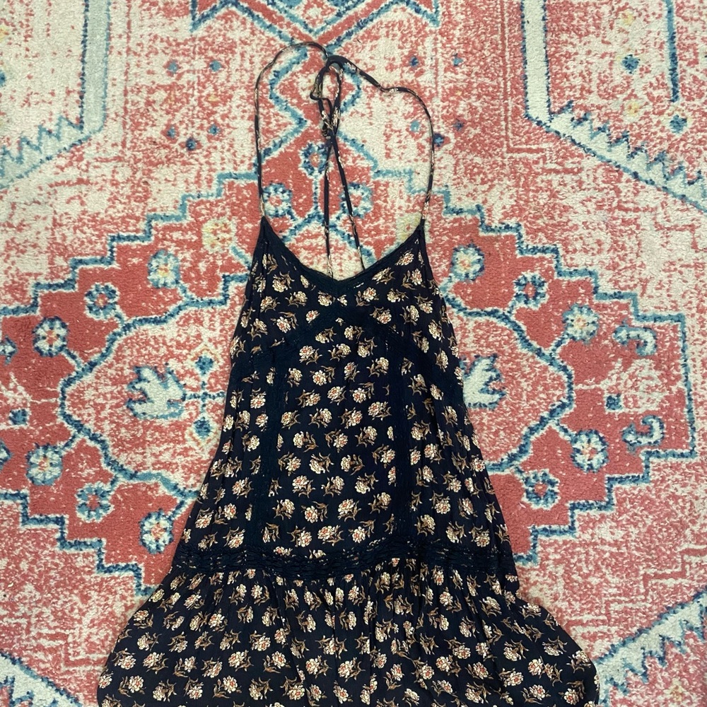 American Eagle dress size XS navy blue with flower print